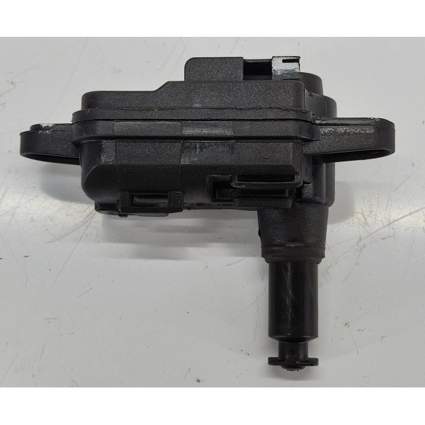 Motor Trava Portinhola Tanque Jetta Gli 230cv 2019 80a862159
