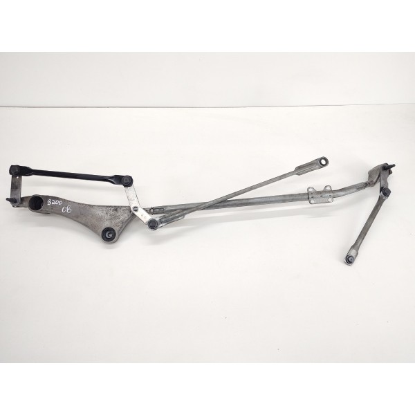 Galhada Limpador Dianteiro Mercedes B180 B200 2006 A 2011