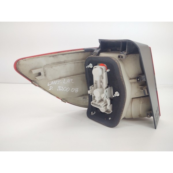 Lanterna Traseira Direita Mercedes B180 B200 2006 A 2011 Direito Vermelho