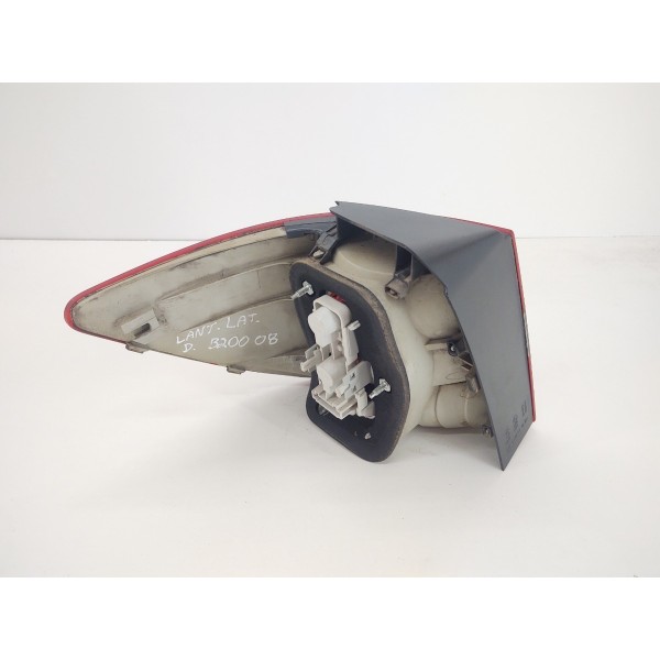 Lanterna Traseira Direita Mercedes B180 B200 2006 A 2011 Direito Vermelho