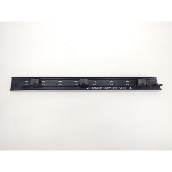 Soleira Porta Dianteira Esquerda Mercedes B200 2007 A 2011