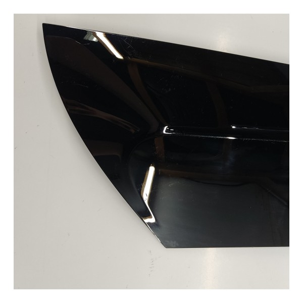 Acabamento Externo Coluna T.d Evoque 2022 K8d229148 Preto