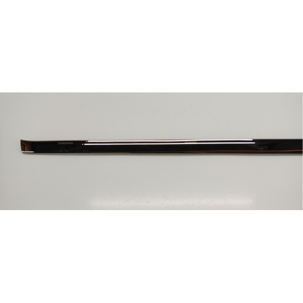 Friso Console Lado Direito Range Rover Evoque 2022 Preto