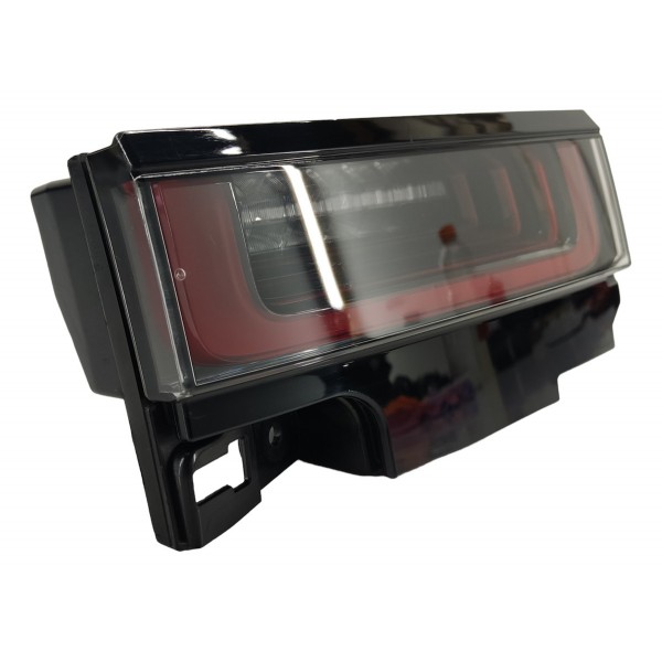 Lanterna Tampa Traseira Esquerda Range Rover Evoque 2022  Esquerdo/motorista Vermelho