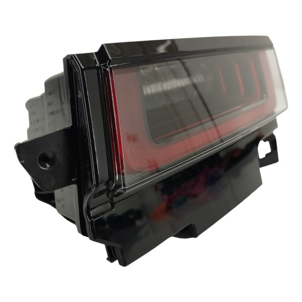 Lanterna Tampa Traseira Direita Range Rover Evoque 2022 Direito Vermelho