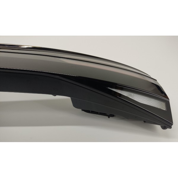 Lanterna Tampa Traseira Nivus Highline 2022 2g5945307 Ambos Lados Vermelho