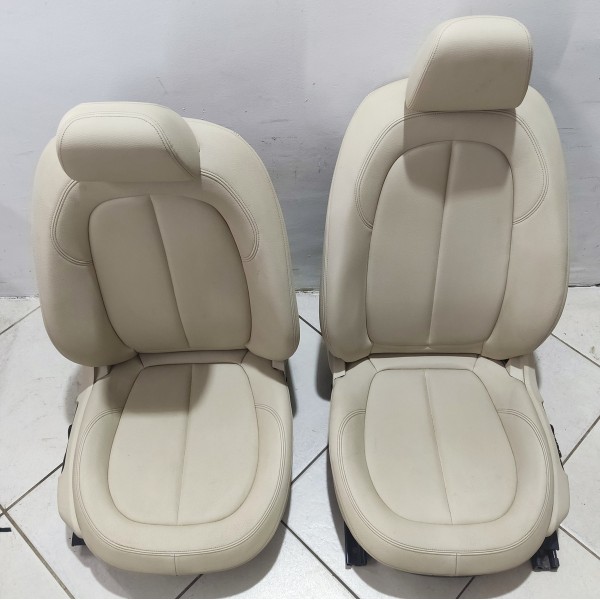 Jogo Banco Dianteiro Bmw X1 2019 Preto