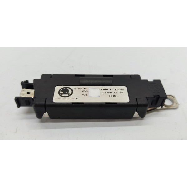 Modulo Amplificador Antena Vw Jetta Gli 230cv 2019 5e5035570 Preto