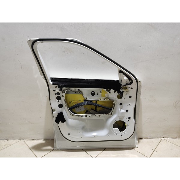 Porta Dianteira Esquerda Blindada Range Rover Evoque 2022 Dianteira Esquerda Branco