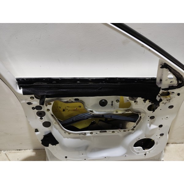 Porta Dianteira Esquerda Blindada Range Rover Evoque 2022 Dianteira Esquerda Branco