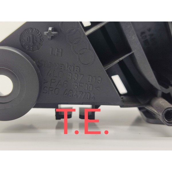 Maçaneta Interna T.e Audi Q7 3.6 Vr6 2010 4l0837019 Traseira