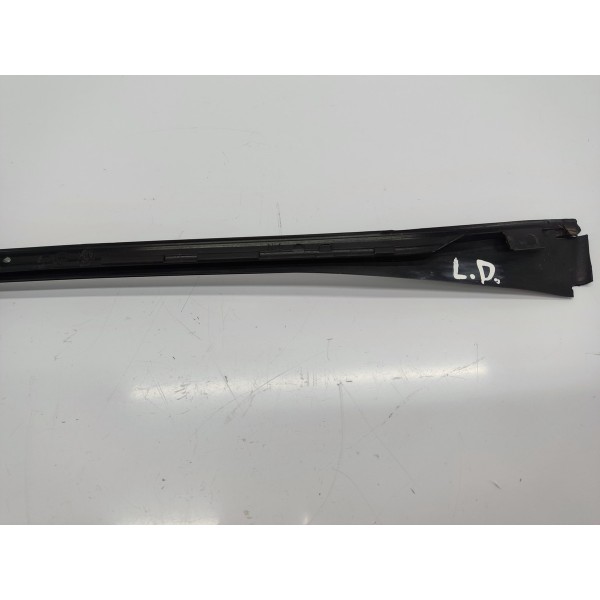 Friso Direito Para Brisa Jetta Gli 230cv 2019 Preto