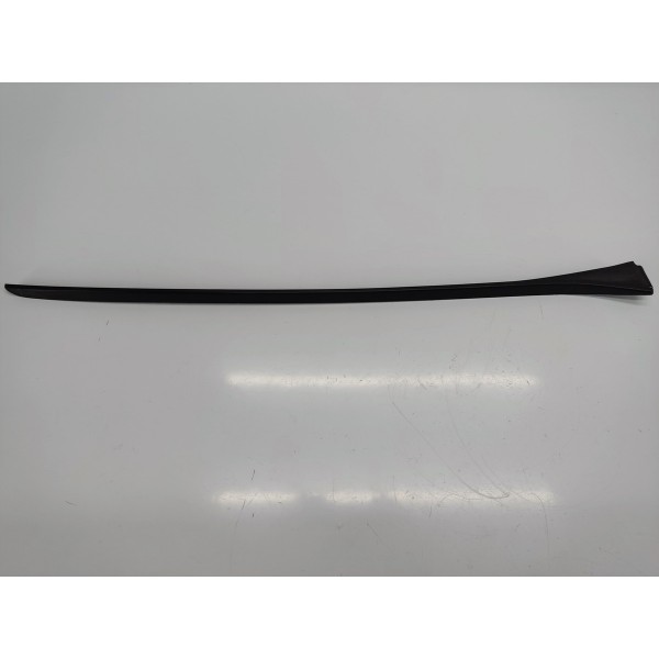 Friso Direito Para Brisa Jetta Gli 230cv 2019 Preto