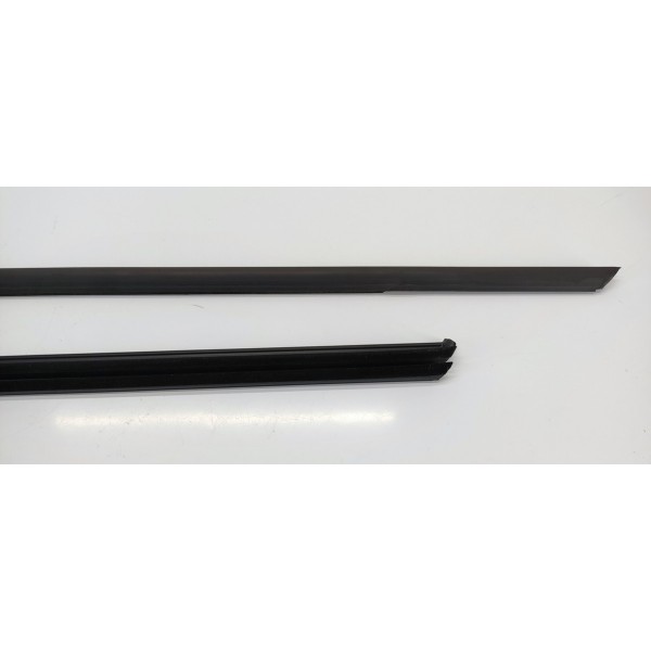 Pestana Vidro Porta D.e Vw Jetta Gli 230cv 2019 Preto