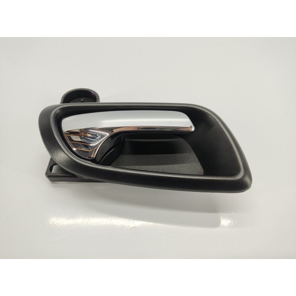 Maçaneta Interna Dianteira Direita Fiat Freemont 2.4 2011  Dianteira