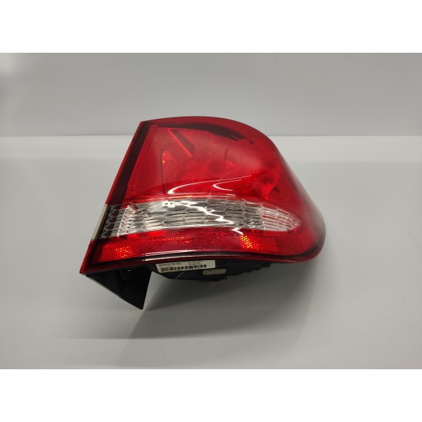 Lanterna Traseira Direita Fiat Freemont 2.4 2011 Direito Vermelho