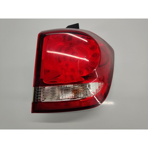 Lanterna Traseira Direita Fiat Freemont 2.4 2011 Direito Vermelho