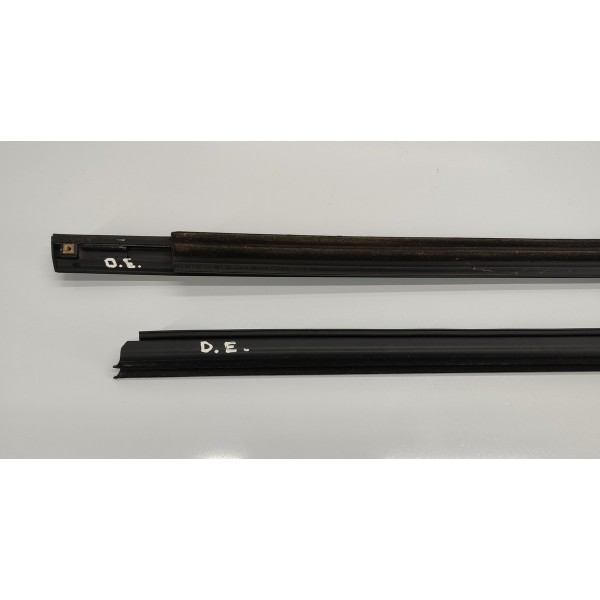 Pestana Porta D.e Fiat Freemont 2.4 2011 Preto