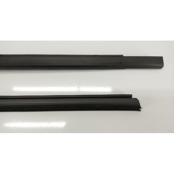 Pestana Porta D.d Fiat Freemont 2.4 2011 Preto