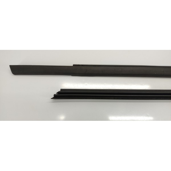 Pestana Porta T.e Fiat Freemont 2.4 2011 Preto