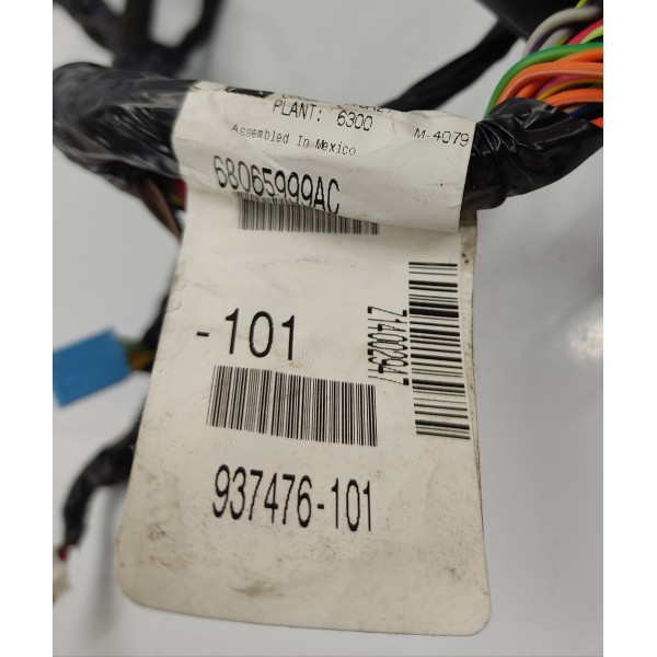 Chicote Porta Dianteira Esquerda Fiat Freemont 2.4 2011