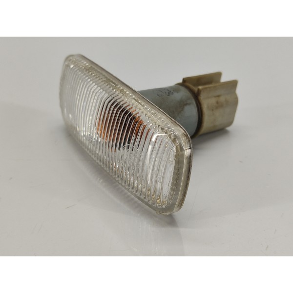 Pisca Para Lama C/detalhe Fiat Freemont 2.4 2011