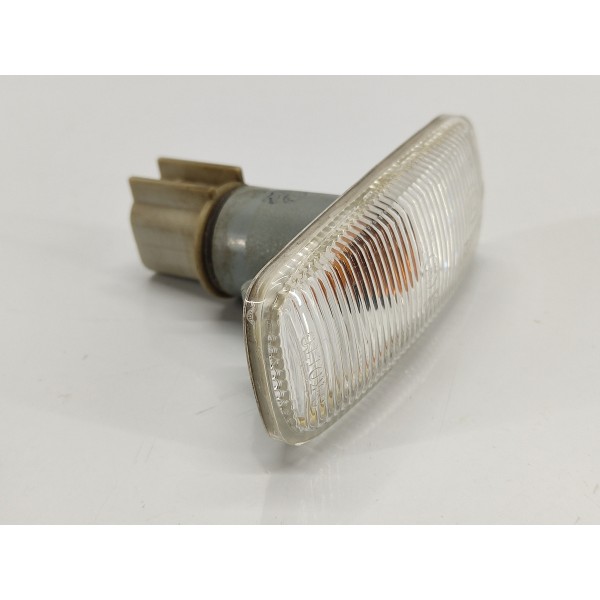 Pisca Para Lama C/detalhe Fiat Freemont 2.4 2011