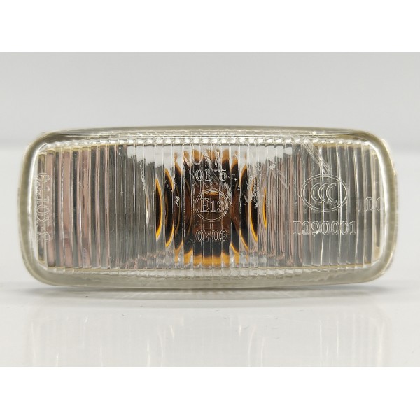 Pisca Para Lama C/detalhe Fiat Freemont 2.4 2011 002