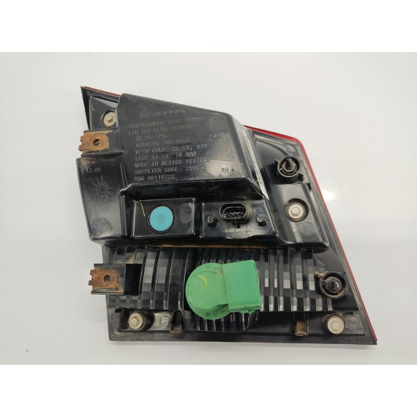 Lanterna Tampa Traseira L.d Fiat Freemont 2.4 2011 Direito Vermelho