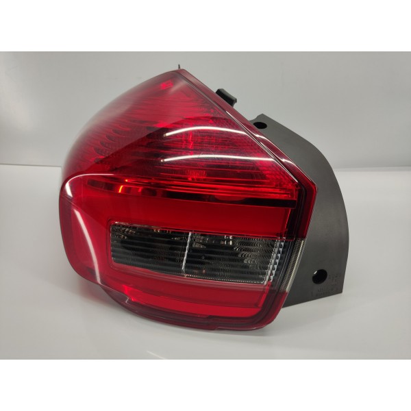 Lanterna Esquerda Chery Tiggo 2 1.5 2018 J694433010 Esquerdo Vermelho