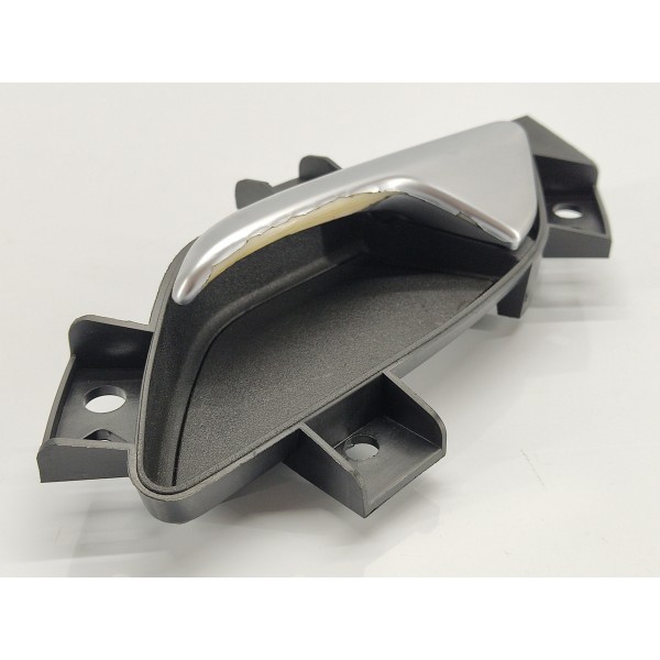 Maçaneta Interna Dianteira Esquerda Chery Tiggo 2 1.5 2018 Dianteira