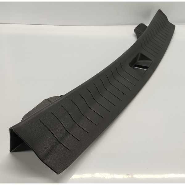 Acabamento Soleira Porta Malas Lifan X60 1.8 2015 Preto