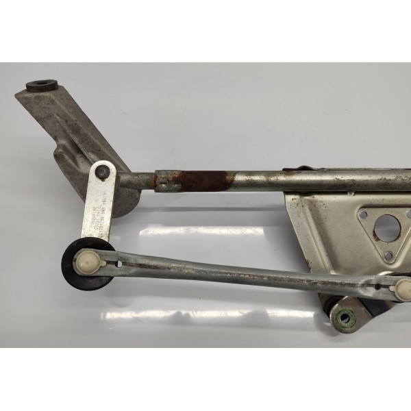 Galhada Limpador Para Brisa Dianteiro Lifan X60 1.8 2015 Direito