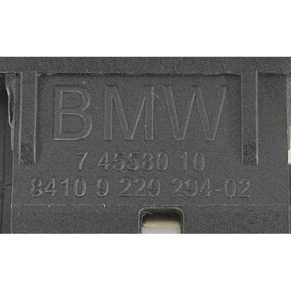 Entrada Usb Bmw G20 320i 2024 74558010 Preto
