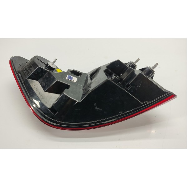 Lanterna T.d Bmw G20 Msport 320i 2024 21526202 Direito/passageiro Vermelho