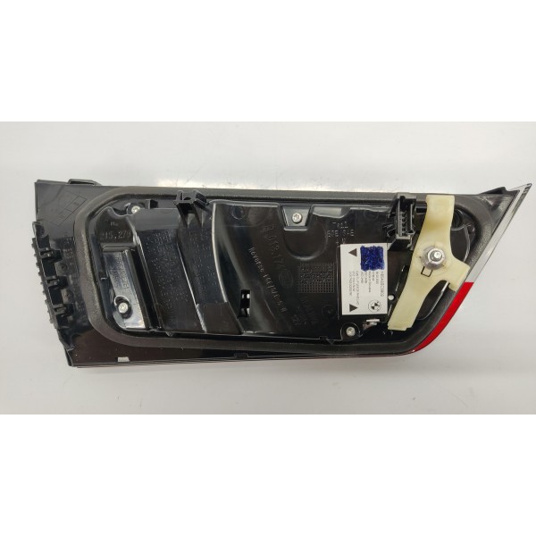 Lanterna Tampa Traseira Direita Bmw G20 Msport 320i 2024 Direito/passageiro Vermelho