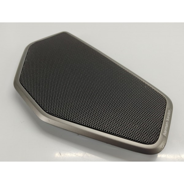 Tela Auto Falante Tampao Traseiro Bmw G20 Msport 320i 2024 Preto