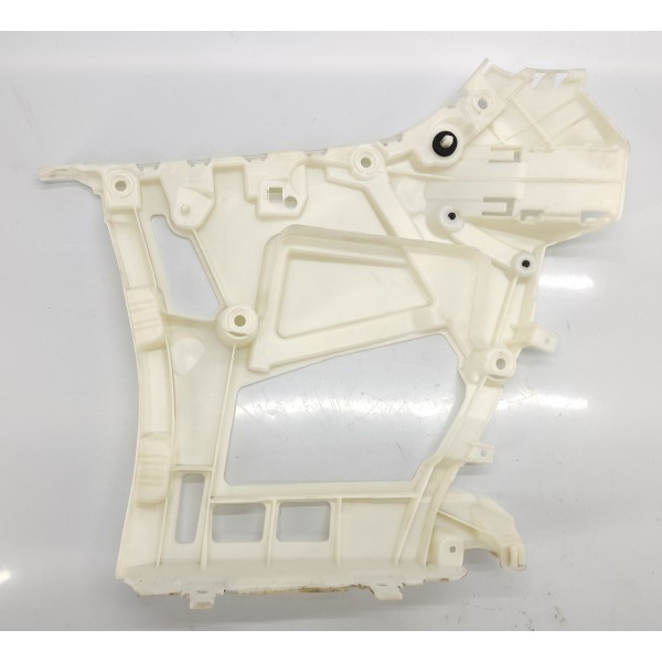 Suporte Guia Para Choque T.d Bmw G20 Msport 320i 2024