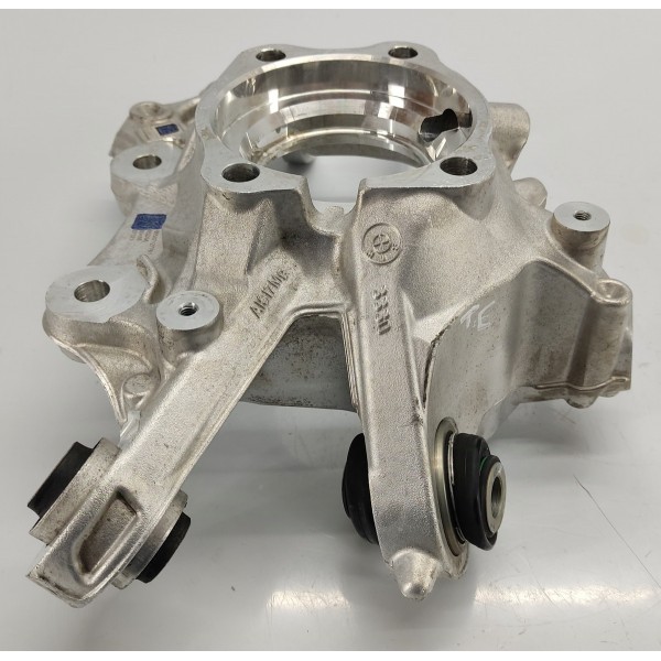 Montante Manga Eixo Traseira Esquerda Bmw 320i G20 2024