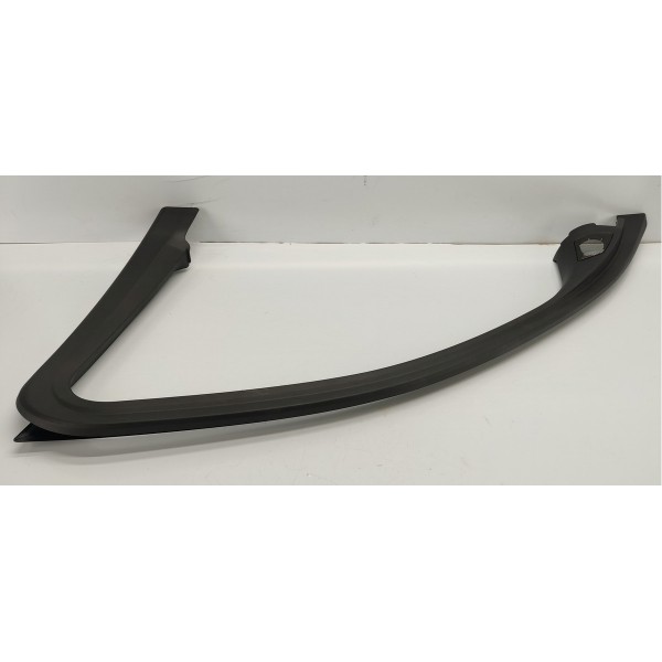 Moldura Interna Arco Vidro Porta D.d Bmw G20 320i 2024 Preto