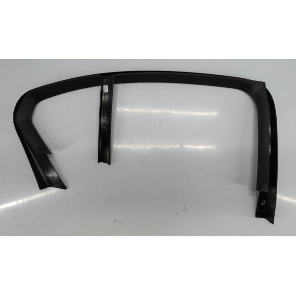Moldura Interna Arco Vidro Porta T.d Bmw G20 320i 2024 Preto
