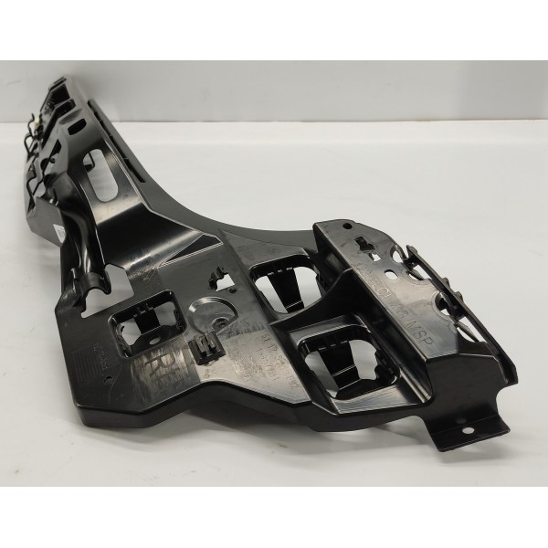 Suporte Para Choque T.d Bmw 320i G20 2024 5a1bf92 Detalhe