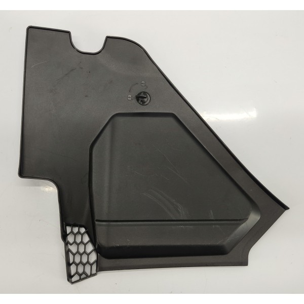 Acabamento Esquerdo Churrasqueira Bmw 320i G20 2024 Preto Churrasqueira