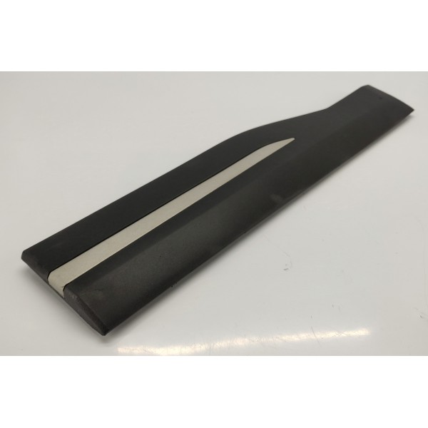 Friso Porta Traseira Esquerda Nissan Kicks 2021 Preto