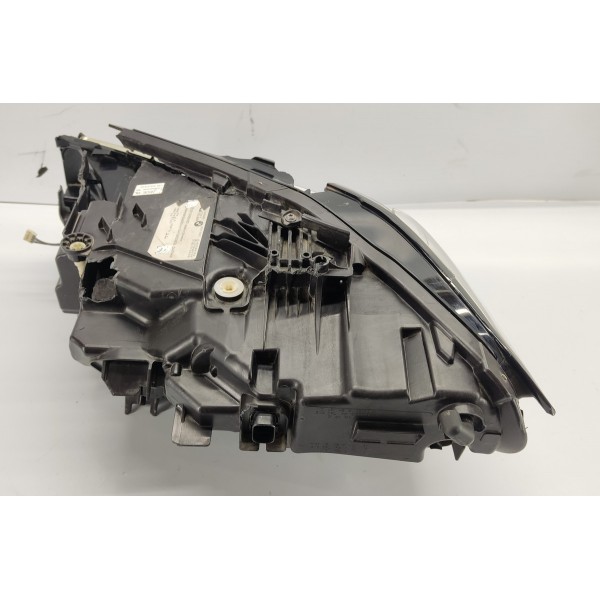 Farol Direito Com Detalhes Bmw G20 320i 2024 Direito/passageiro