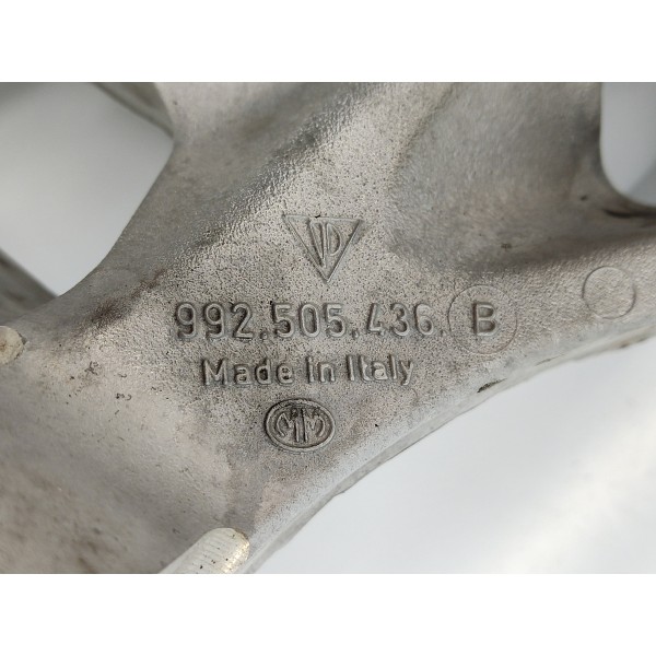 Montante T.d Porsche 911 Carrera 2021 992505436b