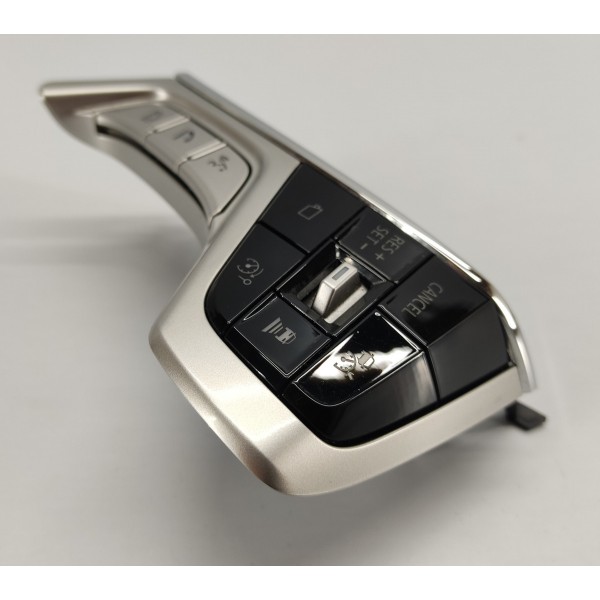 Botao Volante Direito Pajero Sport 2022 2.4 Hpe