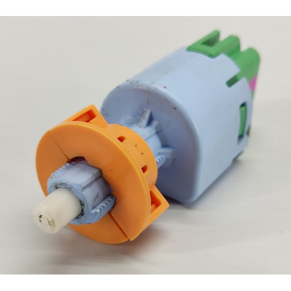 Sensor Interruptor Pedal Freio Pajero Sport 2022 2.4