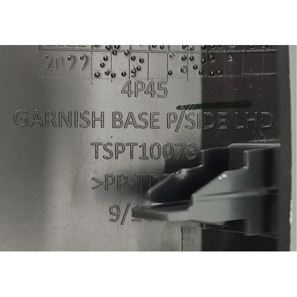 Acabamento Painel L.d Pajero Sport 2022 2.4 Hpe Tspt10073