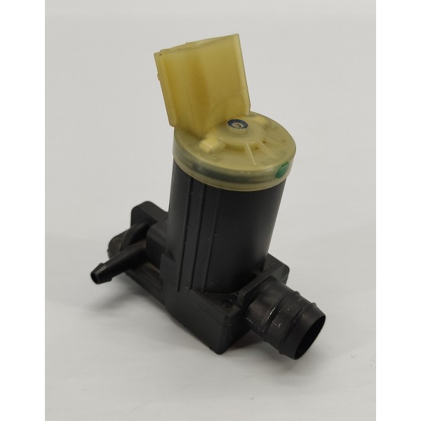 Bomba Agua Limpador Pajero Sport 2022 2.4 Hpe Ew17015